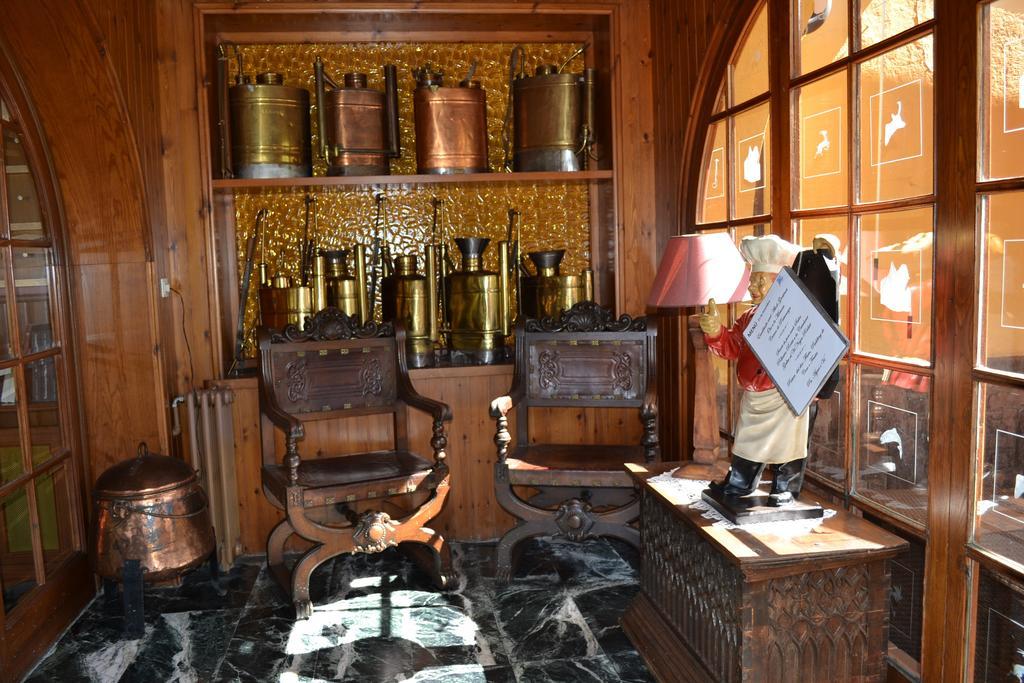 Hostal De La Gloria Viladrau Bagian luar foto