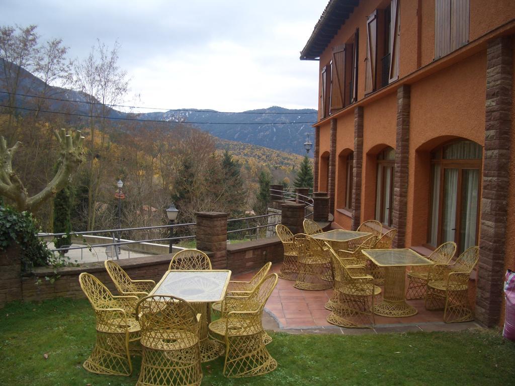 Hostal De La Gloria Viladrau Bagian luar foto