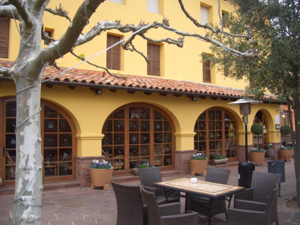 Hostal De La Gloria Viladrau Bagian luar foto