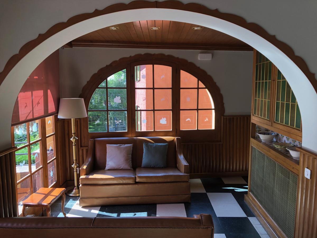 Hostal De La Gloria Viladrau Bagian luar foto